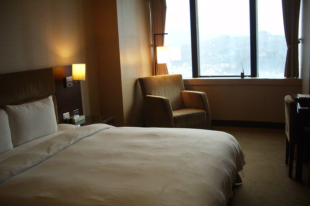 Rhine Inn Keelung Exterior photo