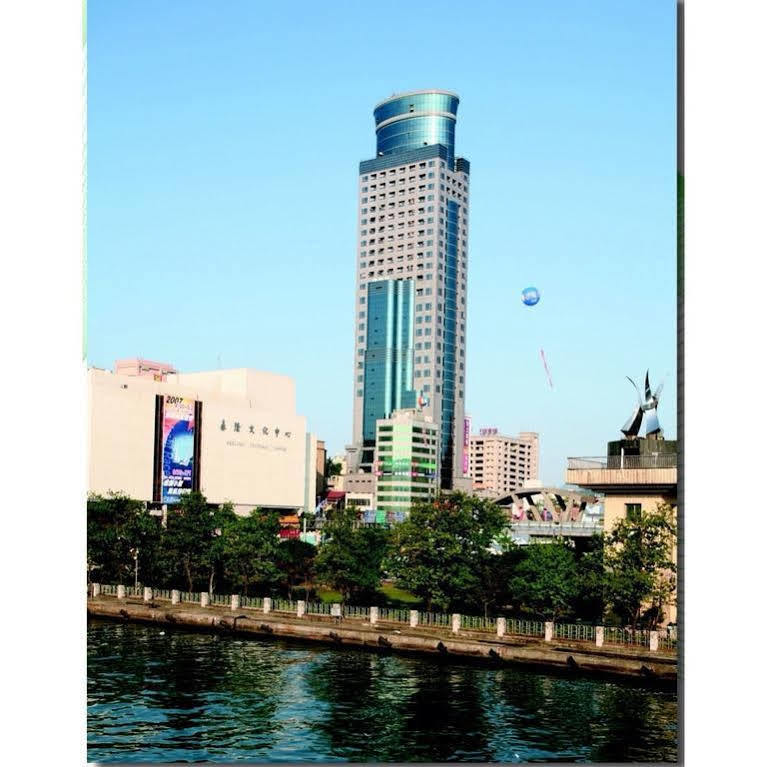 Rhine Inn Keelung Exterior photo
